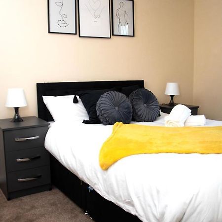 Xb Property - Comfy House Perfect For Families Contractors Relocators West Bromwich Exteriér fotografie